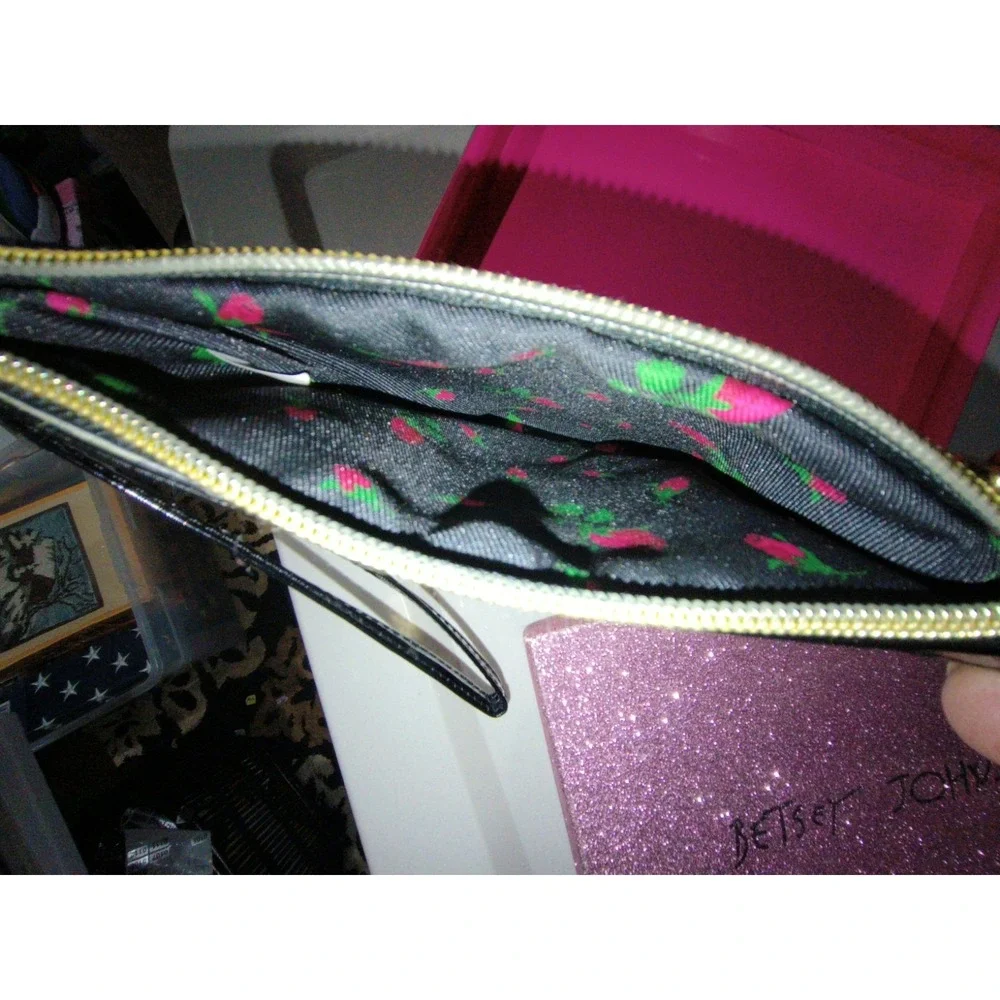 Betsey Johnson Cosmetic Bag Butterfly Wristlet Sequined Still With Box